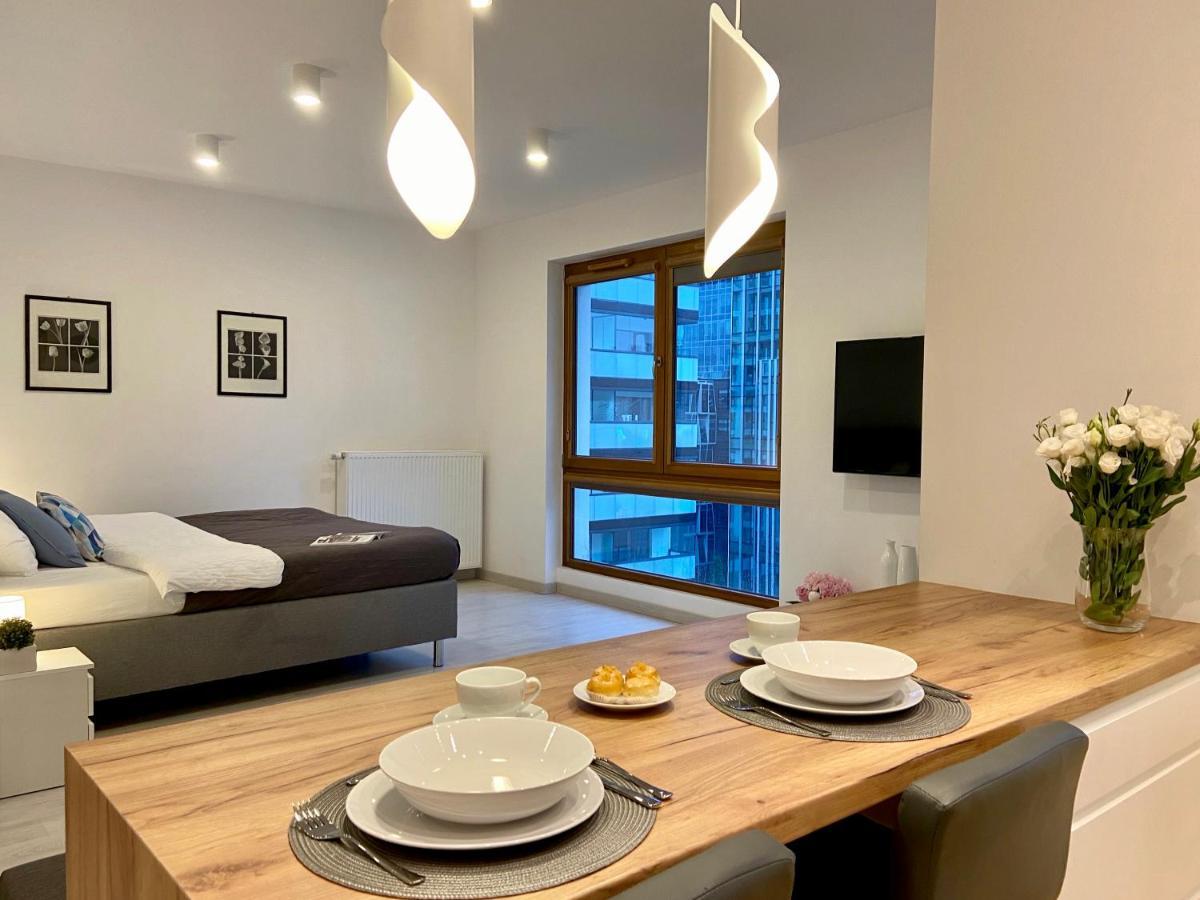 Living Point Center Apartment Warschau