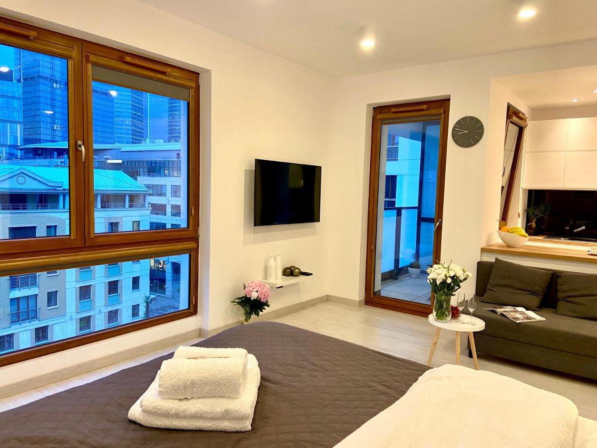 Apartment Living Point Center Warschau